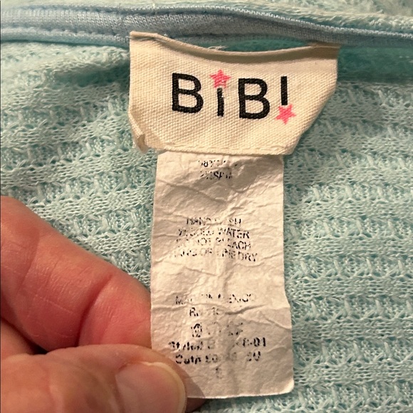 Light Blue Knotted Top Size Large - Picture 9 of 9